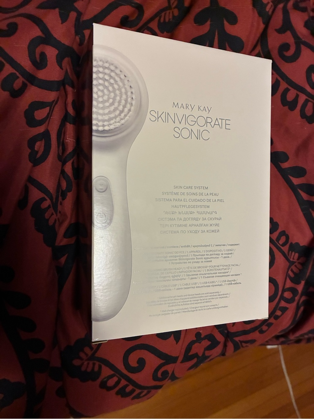 Mary Kay Skinvigorate Sonic Facial Cleansing Brush - White NEW